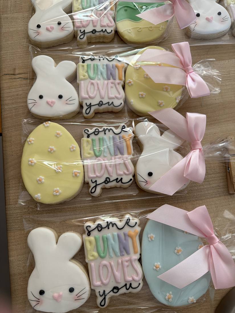 Bunny face cookie on a hand painted plate